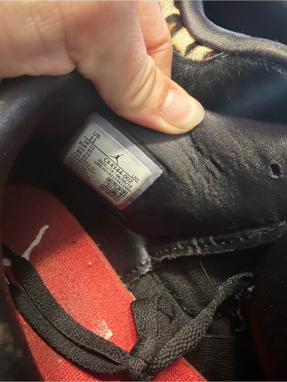 Jordan Retro 3 SE Animal Instinct - Picture 4 of 6